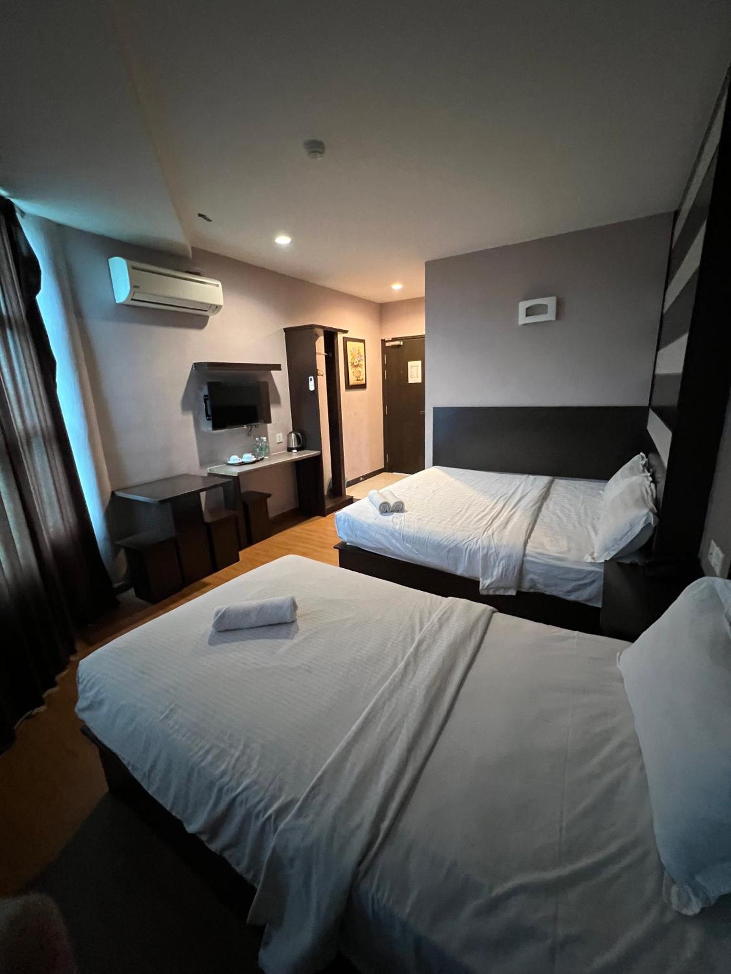 Hotel Economy Kapar Buitenkant foto