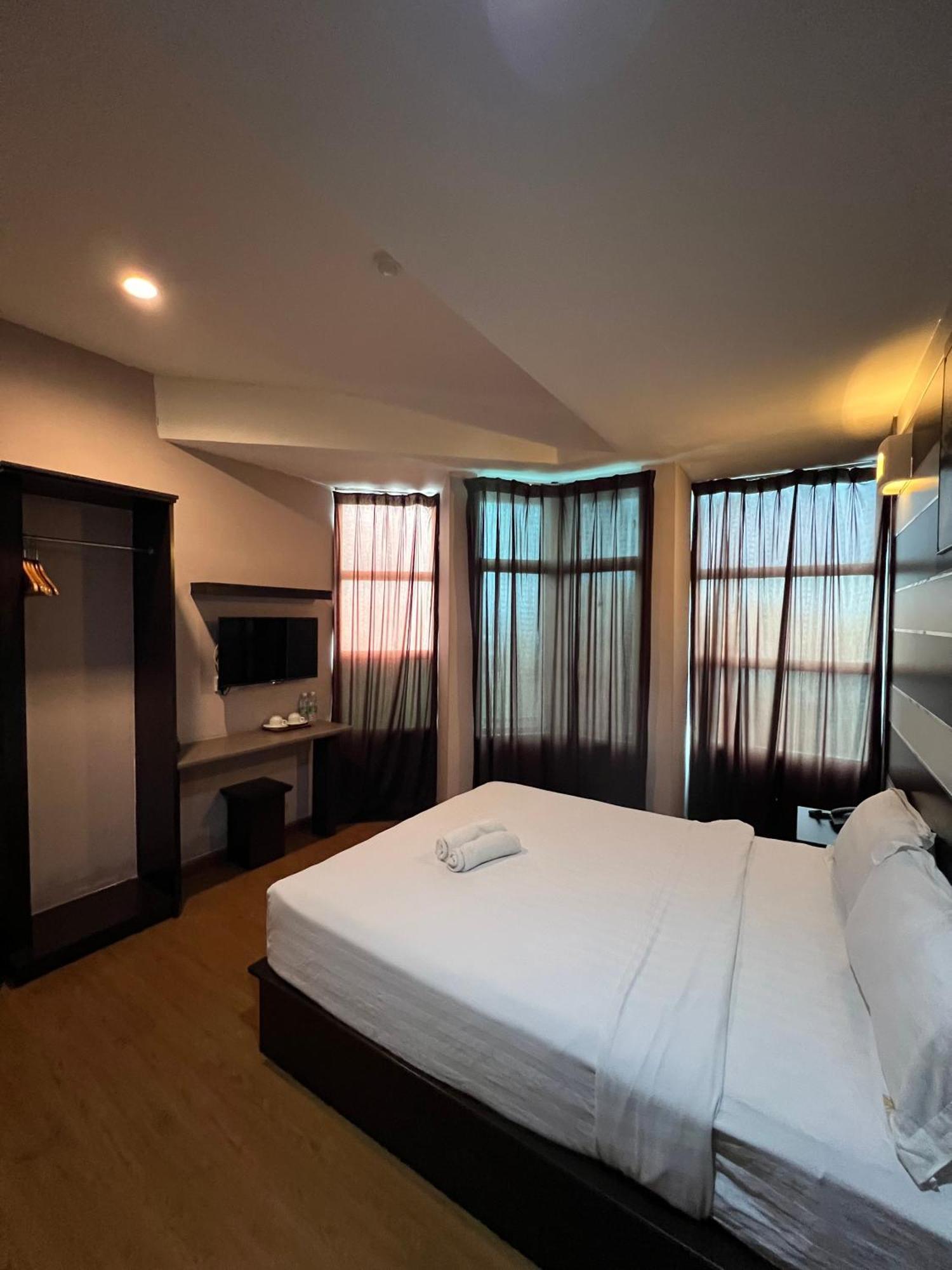 Hotel Economy Kapar Buitenkant foto