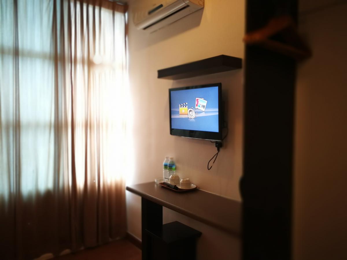 Hotel Economy Kapar Buitenkant foto